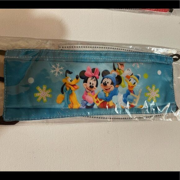 Disney Mickey Mouse set of 2 face masks NWT - Picture 2 of 5